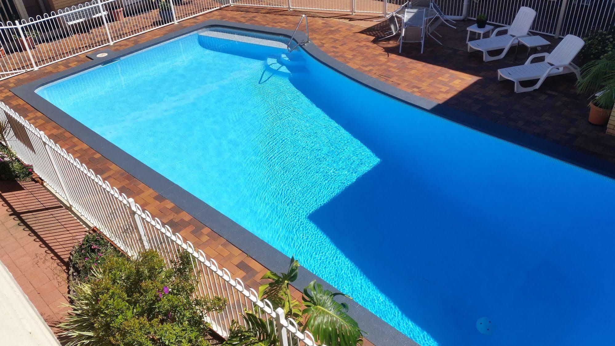 Clifford Park Motor Inn Toowoomba Bagian luar foto