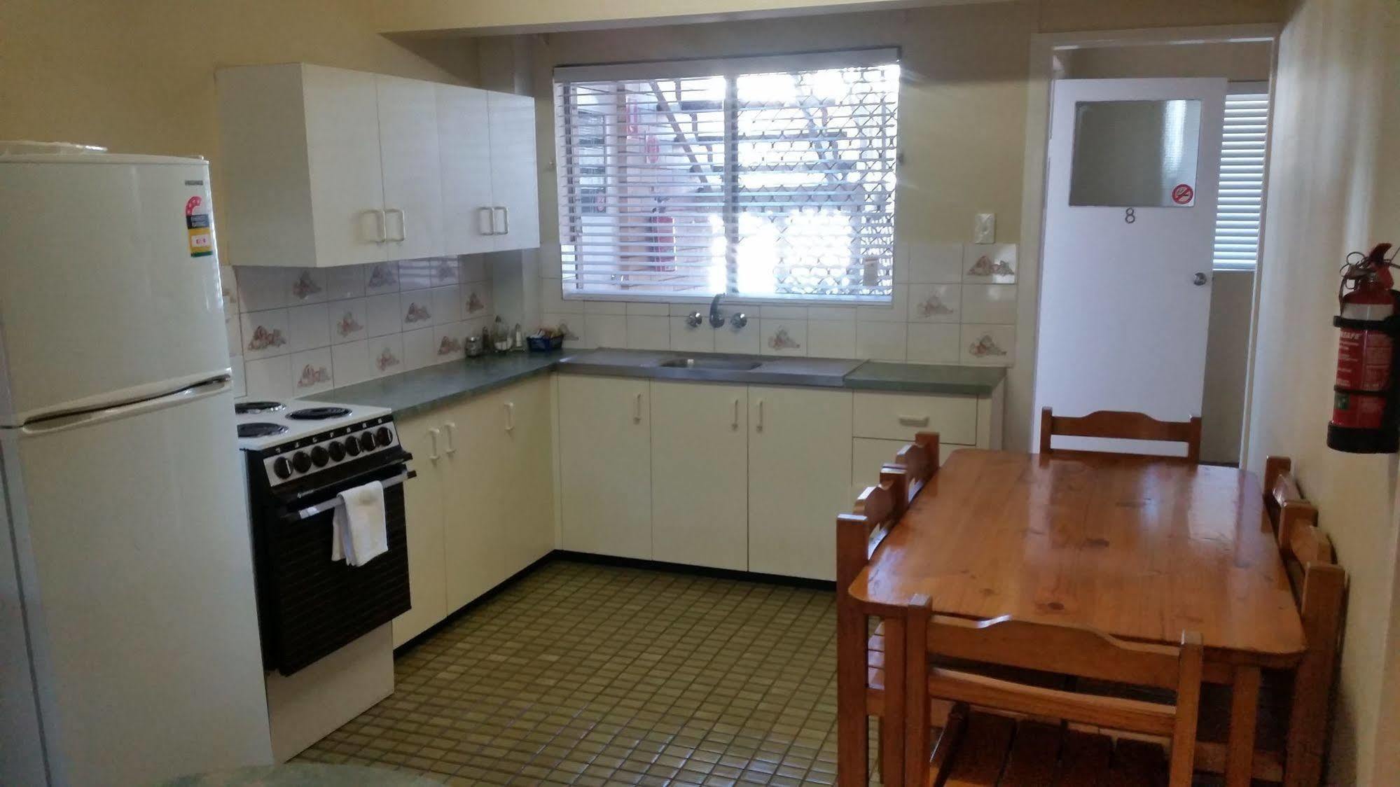 Clifford Park Motor Inn Toowoomba Bagian luar foto